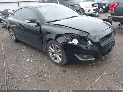VOLVO C70 2013