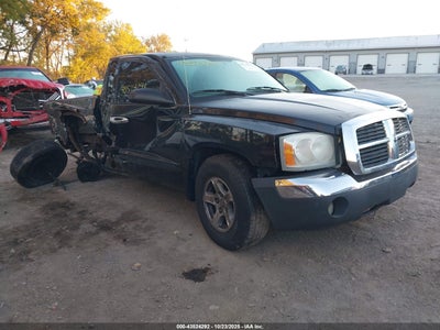 DODGE DAKOTA 2005
