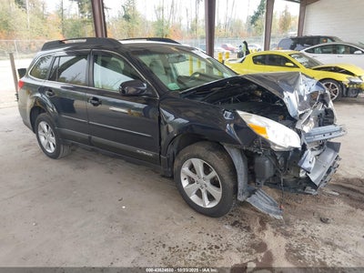 SUBARU OUTBACK 2013