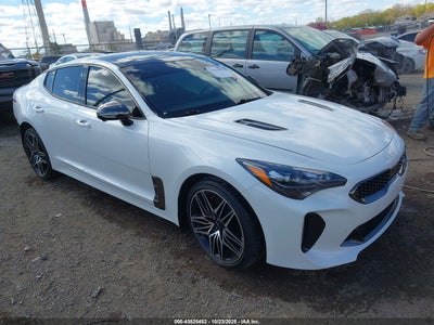 KIA STINGER 2023
