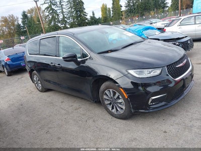 CHRYSLER PACIFICA HYBRID 2024