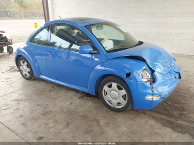 VOLKSWAGEN NEW BEETLE 2001