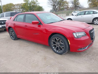 CHRYSLER 300 2016