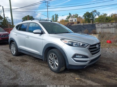 HYUNDAI TUCSON 2016