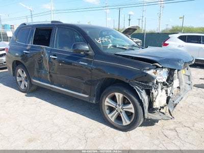 TOYOTA HIGHLANDER 2011