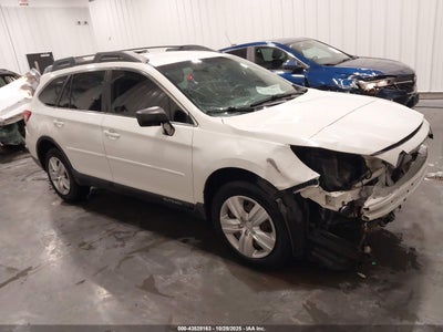 SUBARU OUTBACK 2015