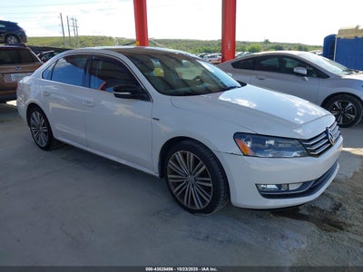 VOLKSWAGEN PASSAT 2015