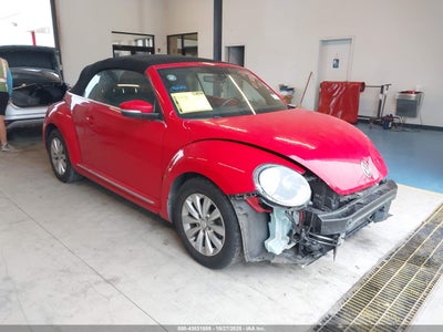 VOLKSWAGEN BEETLE 2017
