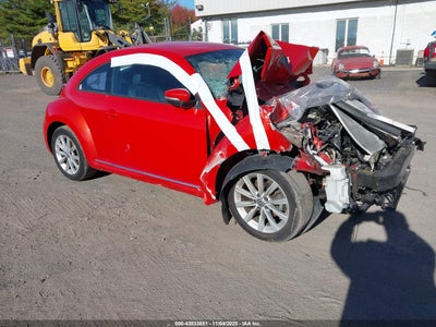 VOLKSWAGEN BEETLE 2018