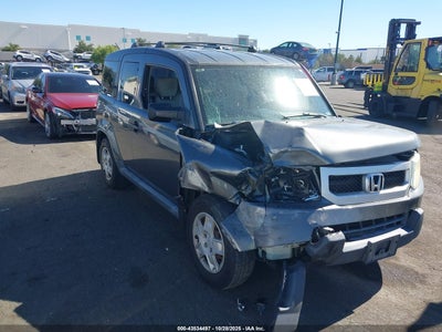 HONDA ELEMENT 2011