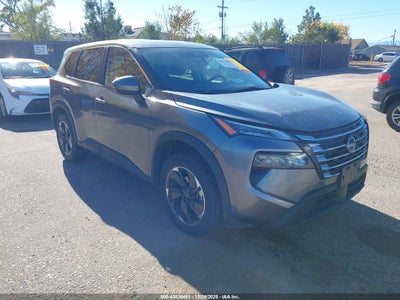 NISSAN ROGUE 2024