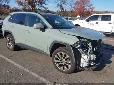 TOYOTA RAV4 2021