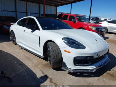 PORSCHE PANAMERA 2018