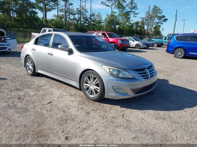 HYUNDAI GENESIS 2012