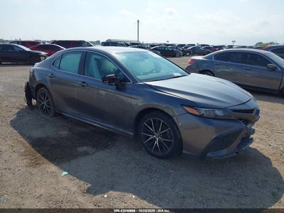 TOYOTA CAMRY 2022
