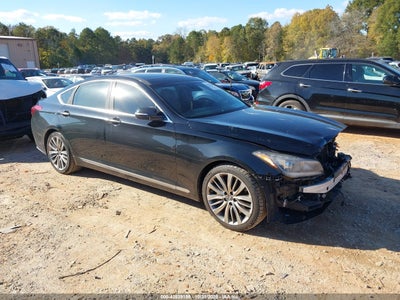 HYUNDAI GENESIS 2013
