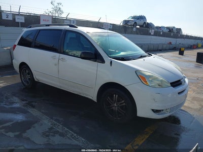 TOYOTA SIENNA 2004