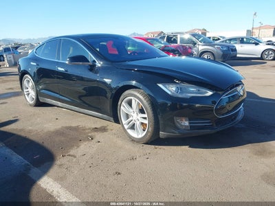 TESLA MODEL S 2015