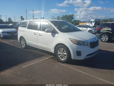 KIA SEDONA 2015