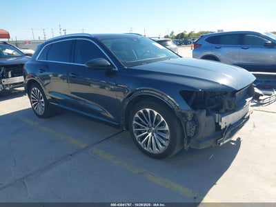AUDI E-TRON 2019