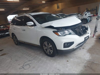 NISSAN PATHFINDER 2019