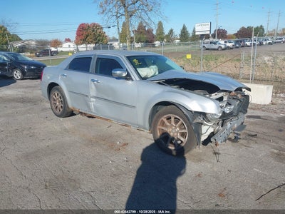 CHRYSLER 300 2010
