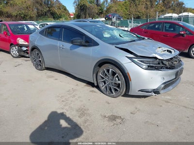 TOYOTA PRIUS PRIME 2024