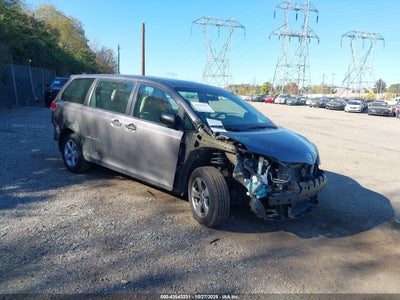 TOYOTA SIENNA 2014