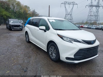 TOYOTA SIENNA 2022