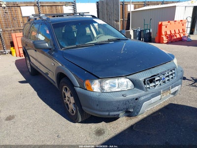 VOLVO XC70 2005