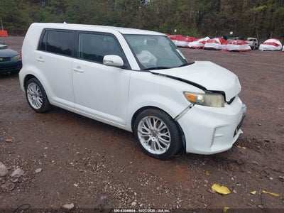 SCION XB 2013