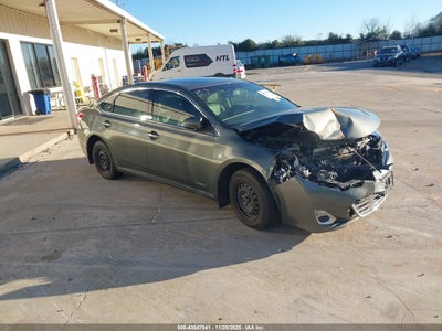 TOYOTA AVALON HYBRID 2013