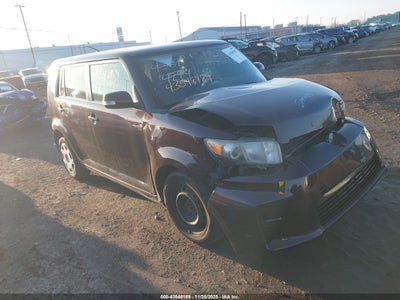 SCION XB 2013