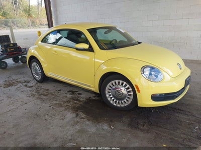 VOLKSWAGEN BEETLE 2014
