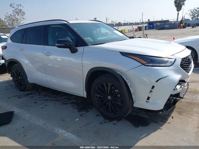 TOYOTA HIGHLANDER 2024
