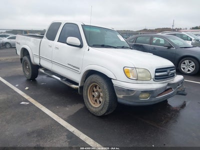 TOYOTA TUNDRA 2002