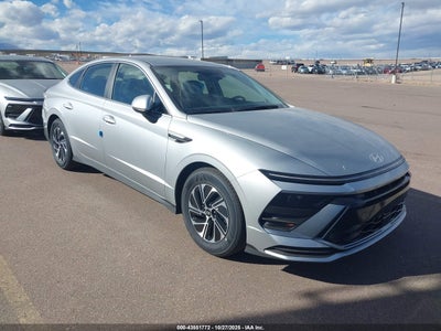 HYUNDAI SONATA HYBRID 2026