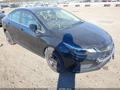 CHEVROLET CRUZE 2018