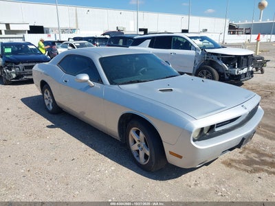 DODGE CHALLENGER 2010