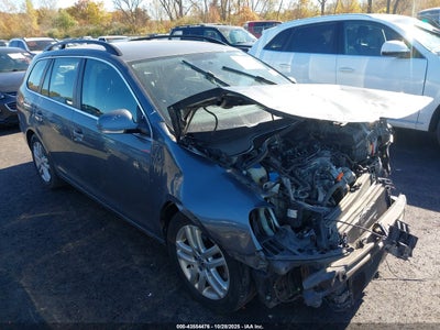VOLKSWAGEN JETTA SPORTWAGEN 2012
