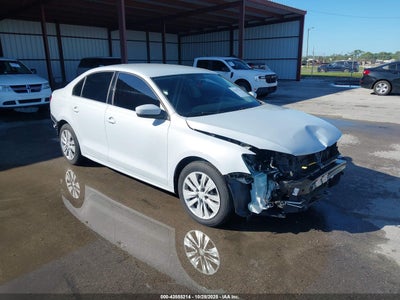 VOLKSWAGEN JETTA 2017