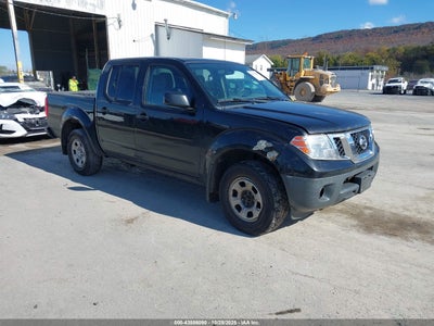 NISSAN FRONTIER 2017