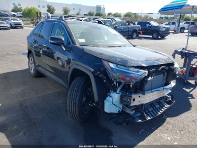 TOYOTA RAV4 2025