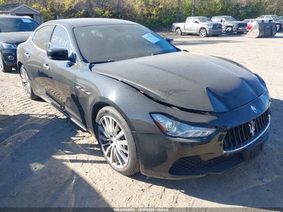 MASERATI GHIBLI 2015