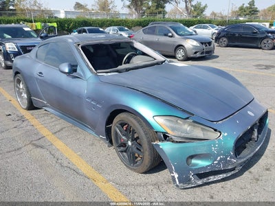MASERATI GRANTURISMO 2011