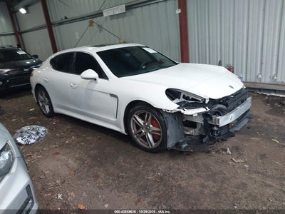 PORSCHE PANAMERA 2011