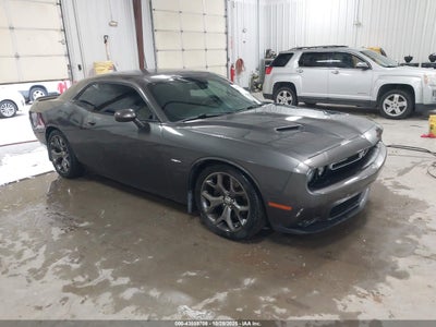 DODGE CHALLENGER 2015