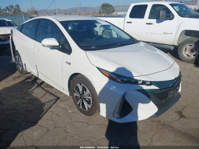 TOYOTA PRIUS PRIME 2019