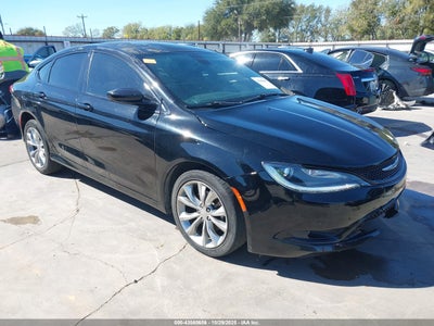 CHRYSLER 200 2015