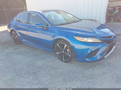 TOYOTA CAMRY 2019